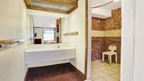 Travelodge Sellersburg Room