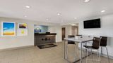 Days Inn & Suites Kansas City South Lobby