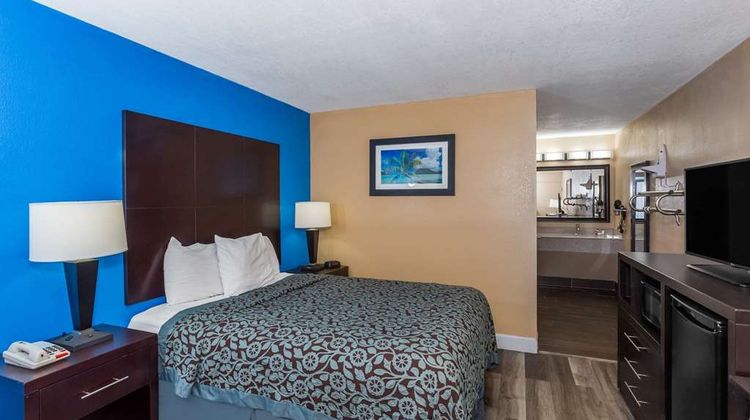 Days Inn Sarasota Room