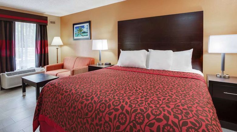 <b>Days Inn Sarasota Room</b>. Images powered by <a href="https://iceportal.shijigroup.com/" title="IcePortal" target="_blank">IcePortal</a>.