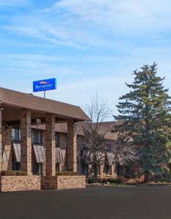 Baymont Inn & Suites Midland