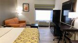 Baymont Inn & Suites Warrenton Suite