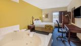 Baymont Inn & Suites Warrenton Suite