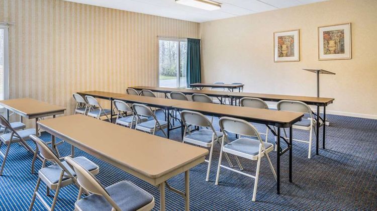 Baymont Inn & Suites Warrenton Meeting