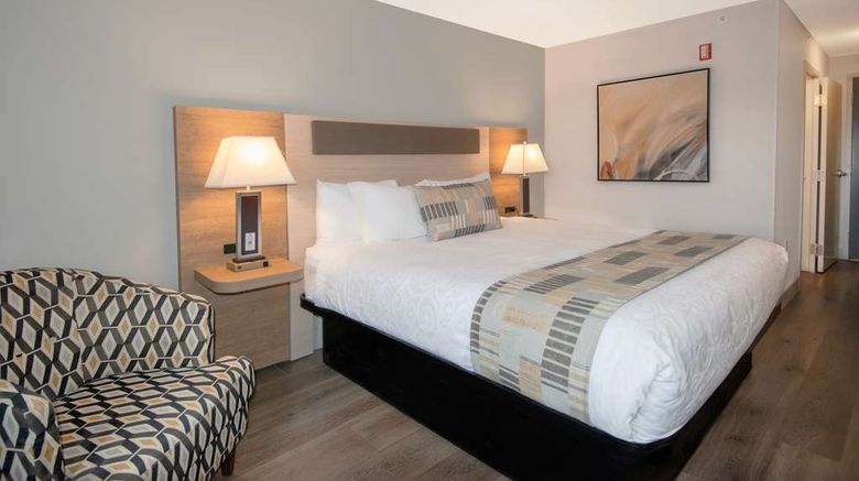 <b>The Coast Abbotsford Hotel & Suites Room</b>. Images powered by <a href="https://iceportal.shijigroup.com/" title="IcePortal" target="_blank">IcePortal</a>.