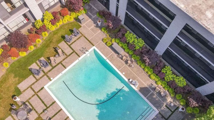 Hotel 116, a Coast Hotel Pool