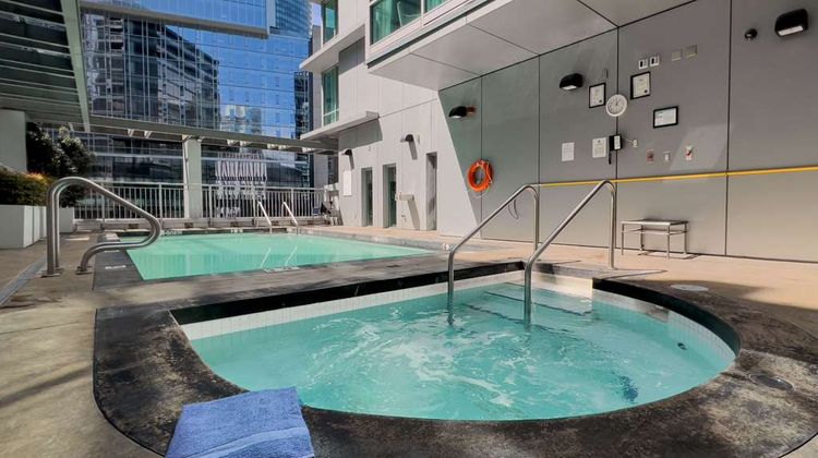 Coast Coal Harbour Hotel Pool