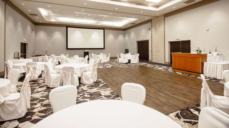 <b>Coast Chilliwack Hotel Ballroom</b>. Images powered by <a href="https://iceportal.shijigroup.com/" title="IcePortal" target="_blank">IcePortal</a>.