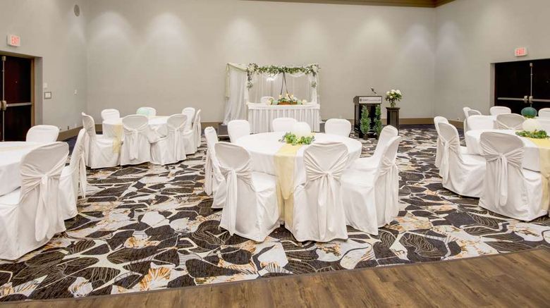 <b>Coast Chilliwack Hotel Ballroom</b>. Images powered by <a href="https://iceportal.shijigroup.com/" title="IcePortal" target="_blank">IcePortal</a>.