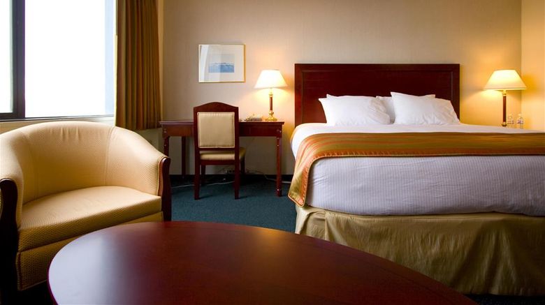 <b>The Coast Discovery Inn and Marina Room</b>. Images powered by <a href="https://iceportal.shijigroup.com/" title="IcePortal" target="_blank">IcePortal</a>.