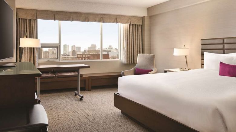 <b>The Coast Edmonton Plaza Hotel Room</b>. Images powered by <a href="https://iceportal.shijigroup.com/" title="IcePortal" target="_blank">IcePortal</a>.