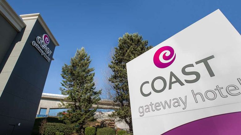 <b>Coast Gateway Hotel Exterior</b>. Images powered by <a href="https://iceportal.shijigroup.com/" title="IcePortal" target="_blank">IcePortal</a>.