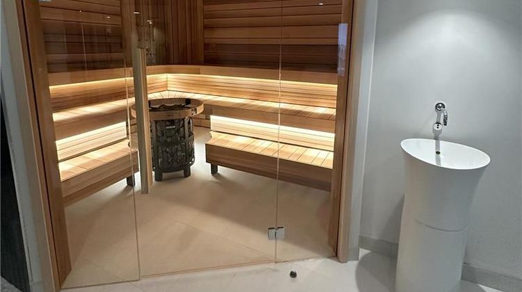 Coast Hillcrest Hotel Spa