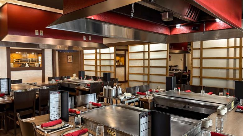 <b>Coast Prince George Hotel by APA Restaurant</b>. Images powered by <a href="https://iceportal.shijigroup.com/" title="IcePortal" target="_blank">IcePortal</a>.