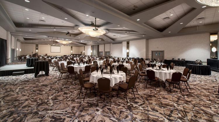 Coast Lethbridge Hotel & Conference Ctr Ballroom