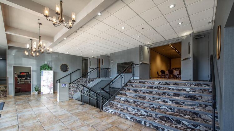 Coast Lethbridge Hotel & Conference Ctr Lobby