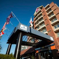 Coast Victoria Hotel & Marina by APA