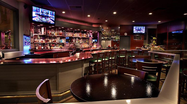 <b>The Coast Wenatchee Center Hotel Restaurant</b>. Images powered by <a href="https://iceportal.shijigroup.com/" title="IcePortal" target="_blank">IcePortal</a>.
