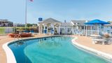 Baymont Inn & Suites Osage Beach Pool