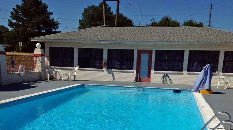 Americas Best Value Inn Meridian Pool