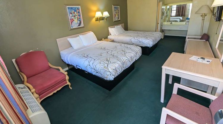 Americas Best Value Inn Meridian Room