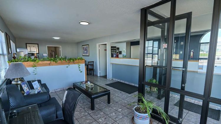 Americas Best Value Inn Meridian Lobby