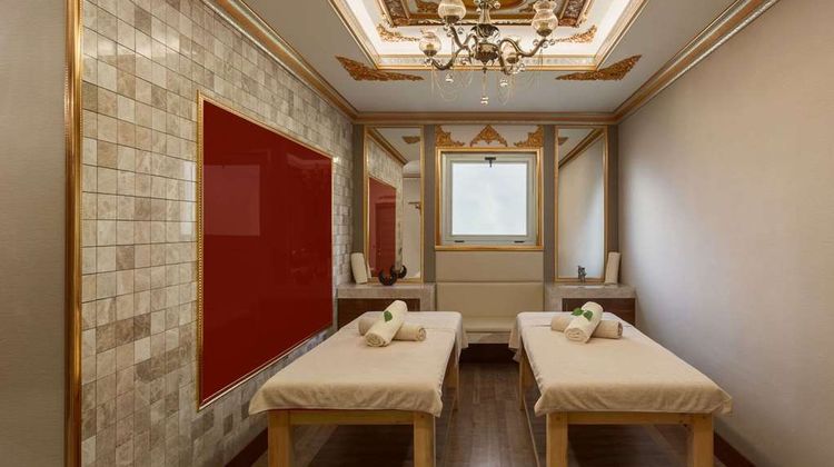 Ramada Resort Kusadasi Spa