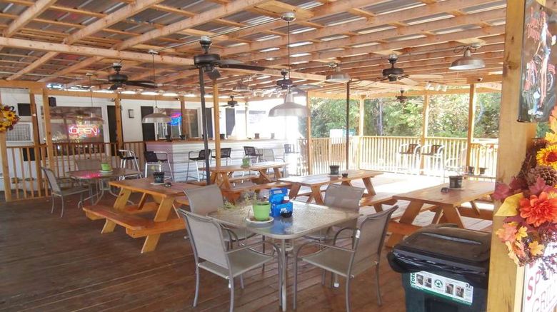 <b>Country Hearth Cartersville Restaurant</b>. Images powered by <a href="https://iceportal.shijigroup.com/" title="IcePortal" target="_blank">IcePortal</a>.