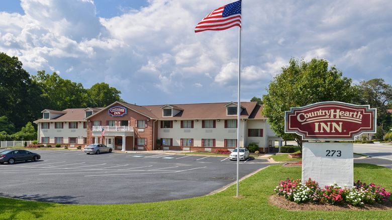 Country Hearth Inn Exterior. Images powered by <a href="https://iceportal.shijigroup.com" target="_blank" rel="noopener">Ice Portal</a>.