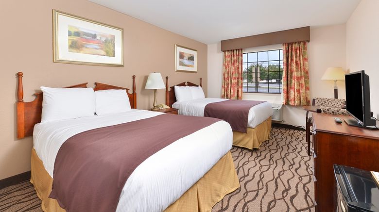 <b>Country Hearth Inn Room</b>. Images powered by <a href="https://iceportal.shijigroup.com/" title="IcePortal" target="_blank">IcePortal</a>.