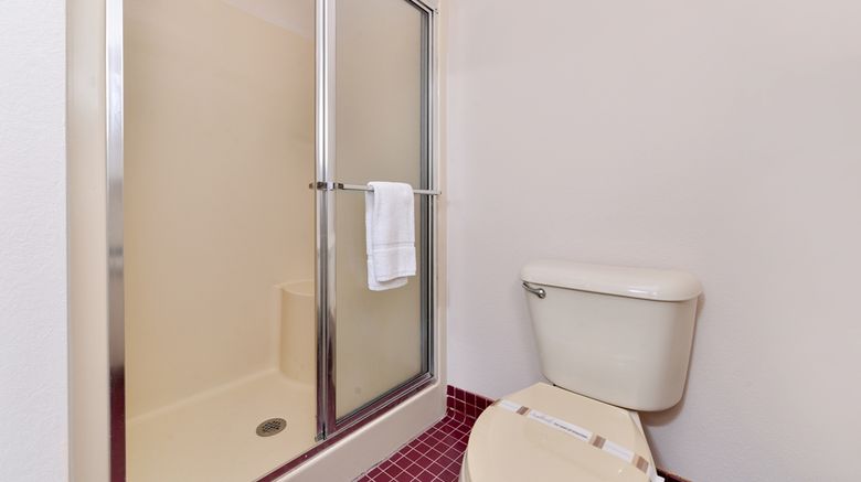 <b>Country Hearth Inn Room</b>. Images powered by <a href="https://iceportal.shijigroup.com/" title="IcePortal" target="_blank">IcePortal</a>.