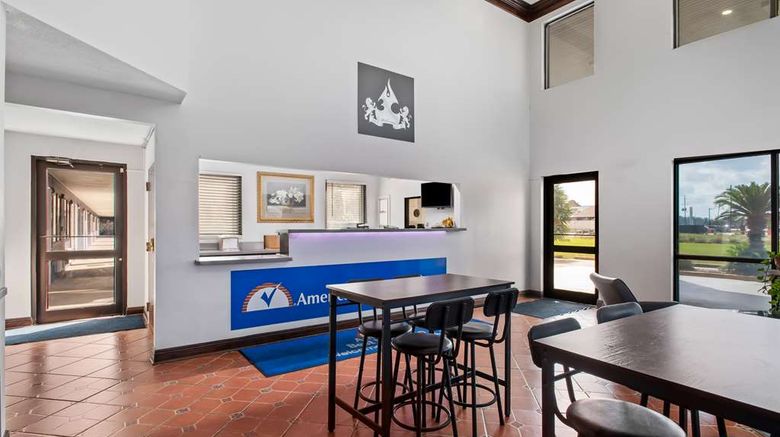 <b>Americas Best Value Inn Gonzales Lobby</b>. Images powered by <a href="https://iceportal.shijigroup.com/" title="IcePortal" target="_blank">IcePortal</a>.