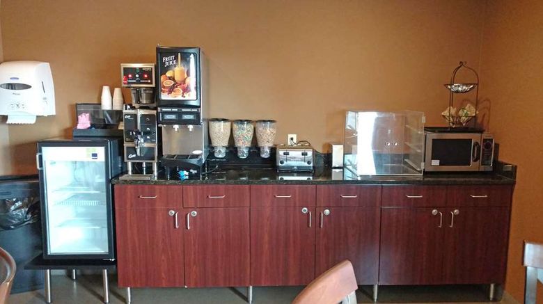 <b>Americas Best Value Inn Big Lake Restaurant</b>. Images powered by <a href="https://iceportal.shijigroup.com/" title="IcePortal" target="_blank">IcePortal</a>.