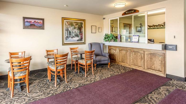 <b>Americas Best Value Inn Burns Lobby</b>. Images powered by <a href="https://iceportal.shijigroup.com/" title="IcePortal" target="_blank">IcePortal</a>.