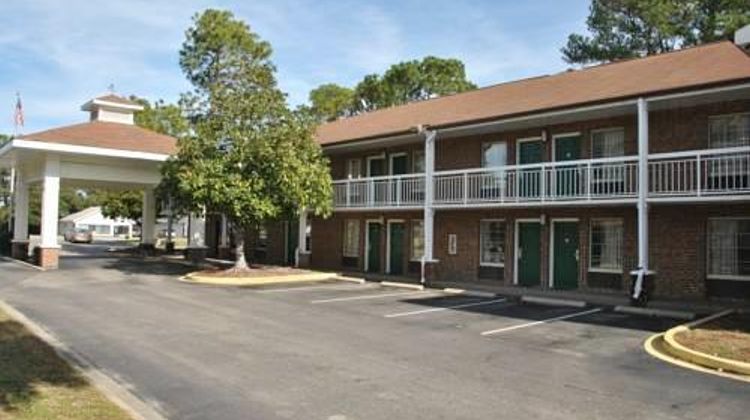America's Best Inn Beaufort Exterior
