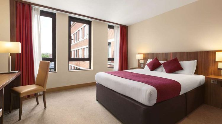 Ramada Hounslow - Heathrow East Room