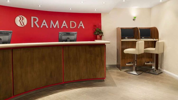 Ramada Hounslow - Heathrow East Lobby