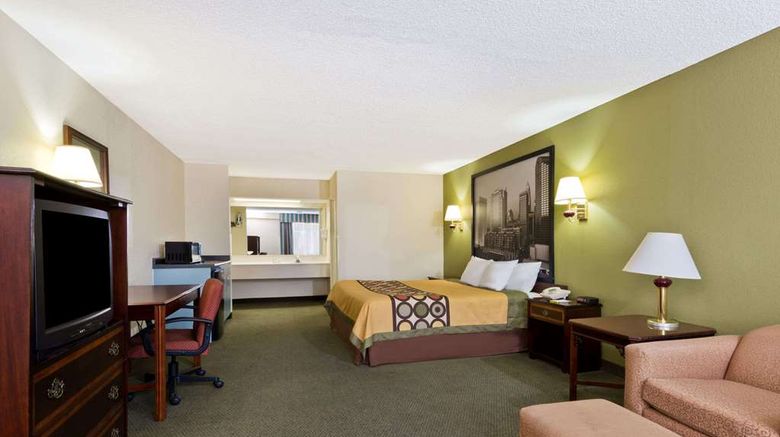 <b>Super 8 Huntersville/Charlotte Area Room</b>. Images powered by <a href="https://iceportal.shijigroup.com/" title="IcePortal" target="_blank">IcePortal</a>.