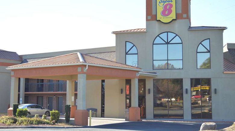 <b>Super 8 Huntersville/Charlotte Area Exterior</b>. Images powered by <a href="https://iceportal.shijigroup.com/" title="IcePortal" target="_blank">IcePortal</a>.