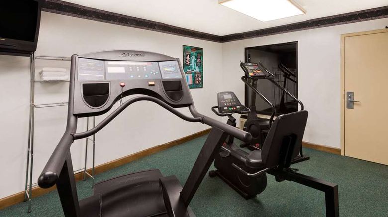 <b>Super 8 Huntersville/Charlotte Area Health</b>. Images powered by <a href="https://iceportal.shijigroup.com/" title="IcePortal" target="_blank">IcePortal</a>.