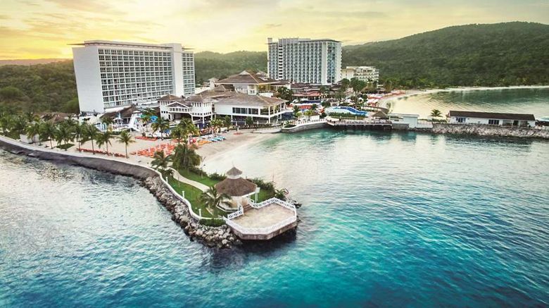 <b>Moon Palace Jamaica Exterior</b>. Images powered by <a href="https://iceportal.shijigroup.com/" title="IcePortal" target="_blank">IcePortal</a>.