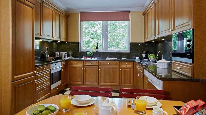 <b>Cheval Thorney Court Apartments Other</b>. Images powered by <a href="https://iceportal.shijigroup.com/" title="IcePortal" target="_blank">IcePortal</a>.