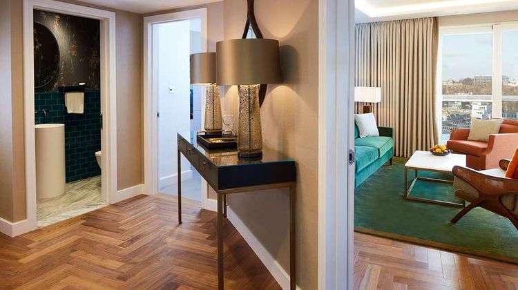 Cheval Gloucester Park Suite