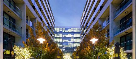Avenue Hotel Canberra Exterior