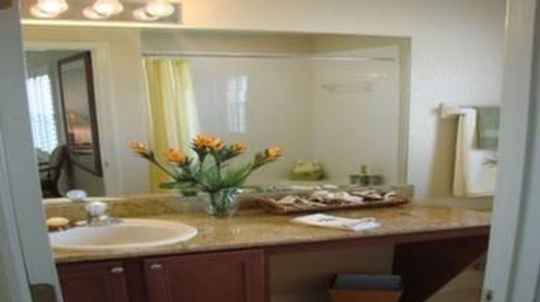 <b>Villas at Regal Palms Room</b>. Images powered by <a href="https://iceportal.shijigroup.com/" title="IcePortal" target="_blank">IcePortal</a>.