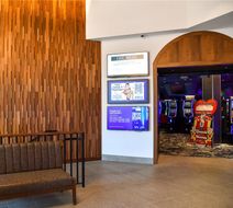 Rod 'N' Reel Resort Lobby