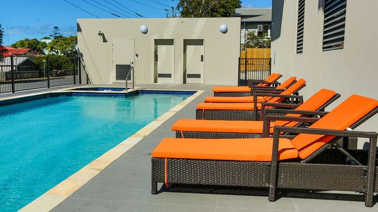 <b>Gladstone Central Plaza Apartment Hotel Pool</b>. Images powered by <a href="https://iceportal.shijigroup.com/" title="IcePortal" target="_blank">IcePortal</a>.