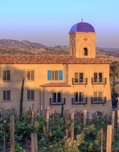 Allegretto Vineyard Resort by Ayres
