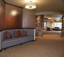 Ledgestone Hotel Billings Lobby