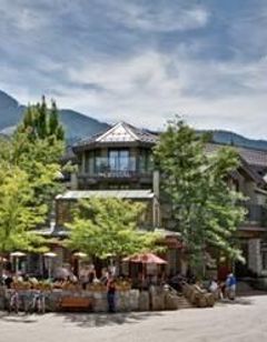 Crystal Lodge